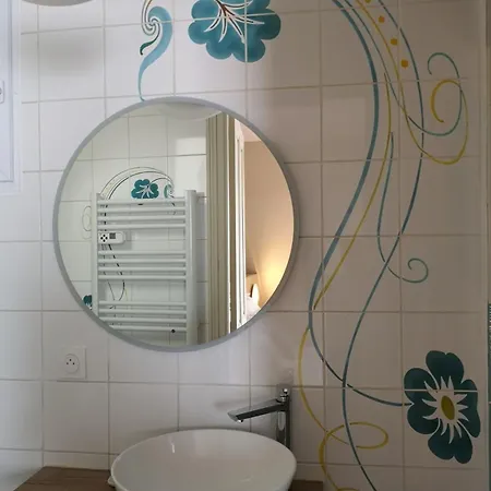 Les Visages Des Tournelles 3*