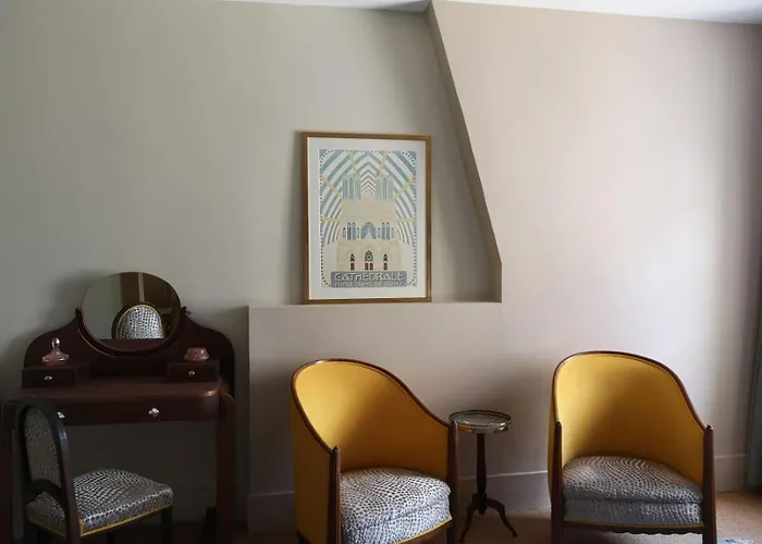 Les Visages Des Tournelles Alojamento de Acomodação e Pequeno-almoço Reims